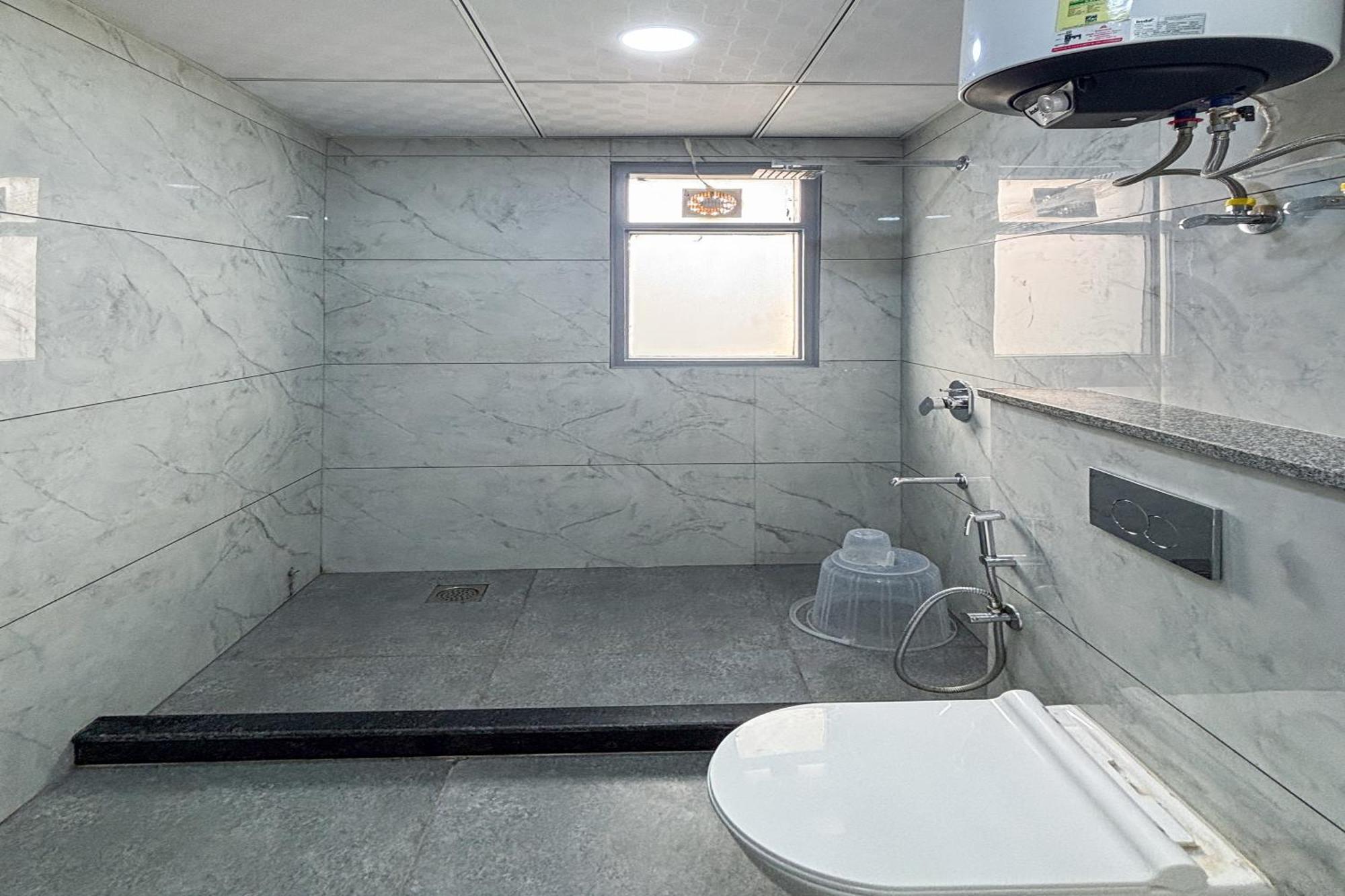 Housr 78 Madhapur Hitech City Near Yashoda Hospital Hyderabad Exterior photo